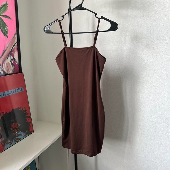 Anon. Women's Brown Dress - Picture 2 of 3
